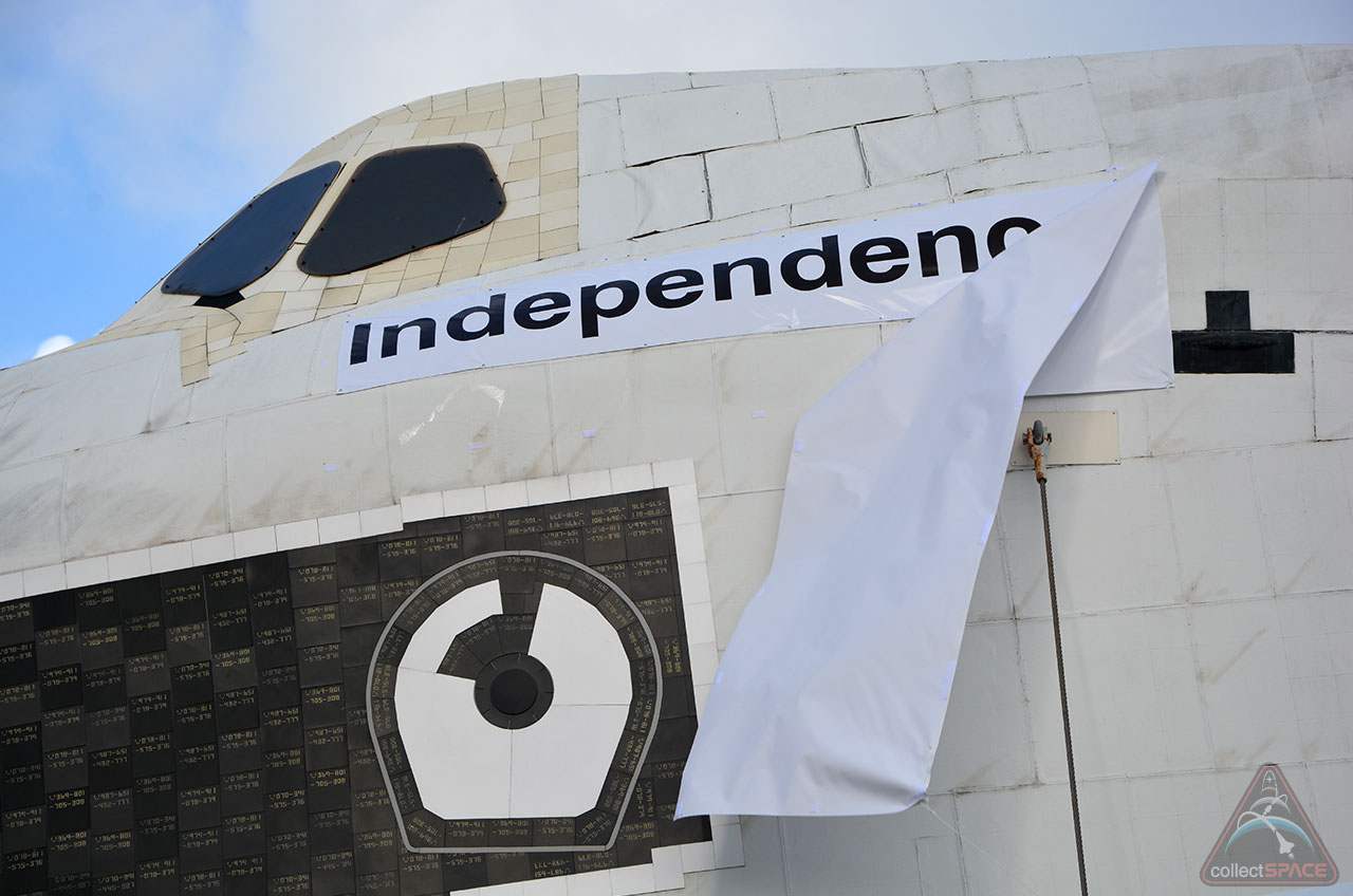 Houston's Space Shuttle Replica Christened 'Independence'